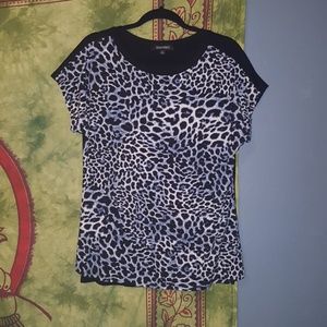 Ellen Tracy short sleeve blouse